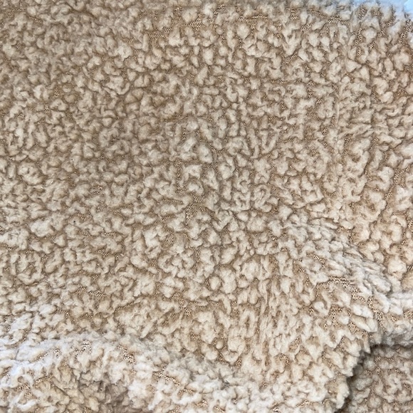 Cozy Love Tree Hooded Sherpa / Teddy Bear Wrap Jacket - Picture 6 of 6